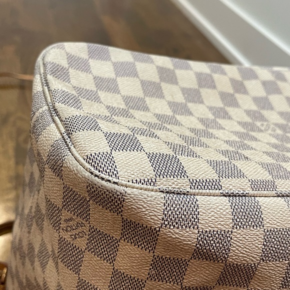 Louis Vuitton Neverfull w/ Pochette - Picture 8 of 11